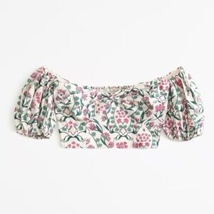 Abercrombie & Fitch Poplin puff sleeve top